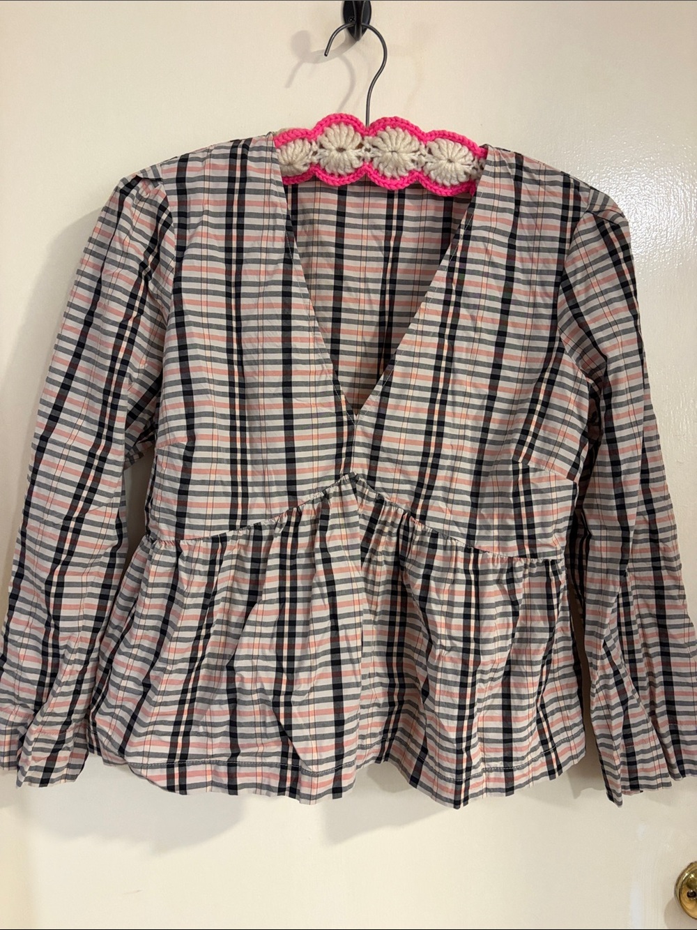 Plaid Peplum Long Sleeve Top Rails V neck soft no tag fits like M